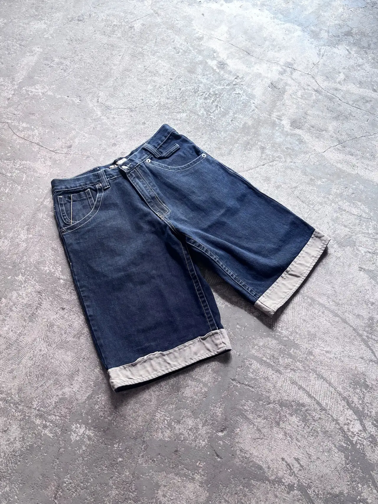 Vintage item 1